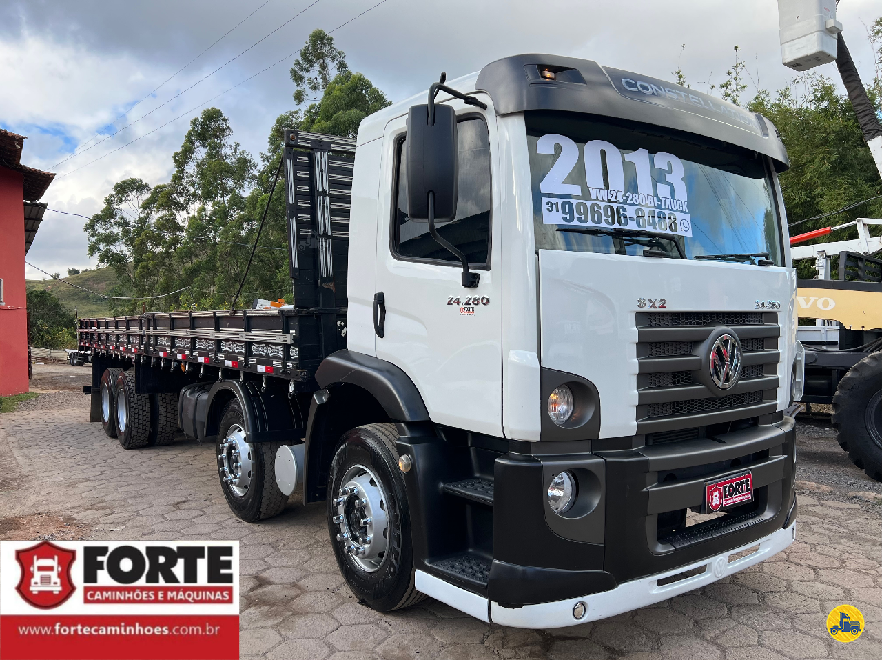 VW 24280 de Forte Caminhões MG