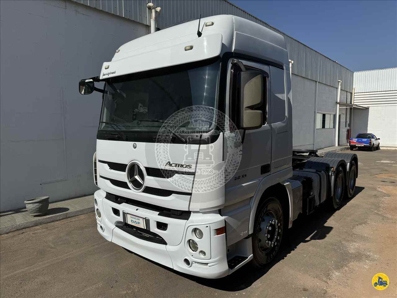 CAMINHAO MERCEDES-BENZ MB 2651 Cavalo Mecânico Cavalo 6x4 Artur Caminhões DIVINOPOLIS MINAS GERAIS MG
