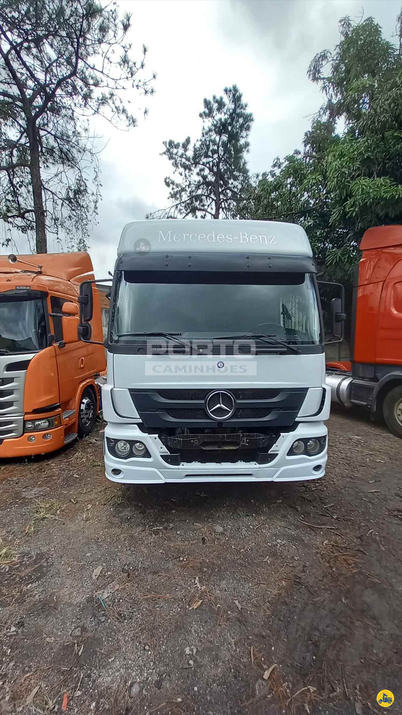MB 2430 de Porto Caminhões