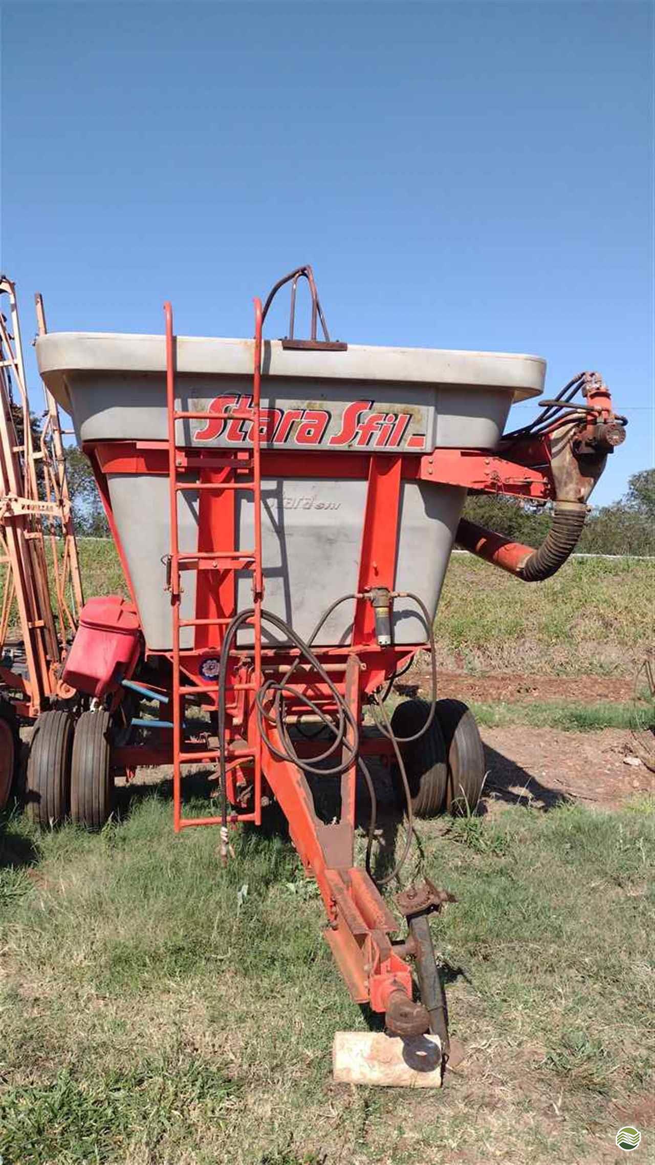 IMPLEMENTOS AGRICOLAS TRATADOR DE SEMENTES CARRETA TRATADORA DE SEMENTE Precilo Máquinas PONTA PORA MATO GROSSO DO SUL MS
