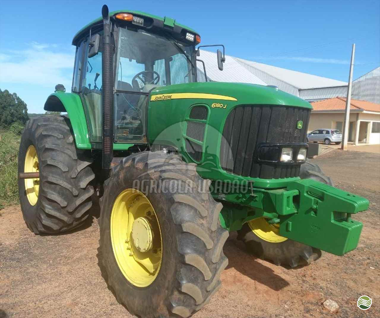 TRATOR JOHN DEERE JOHN DEERE 6180J Tração 4x4 Agrícola Usadão TAQUARITUBA SÃO PAULO SP