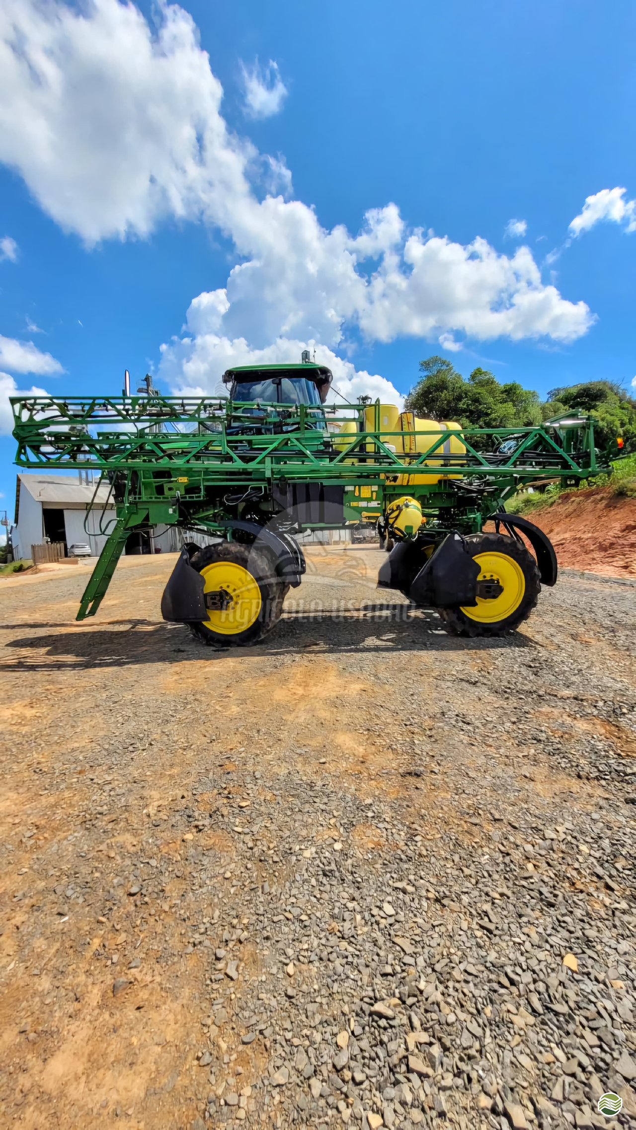 PULVERIZADOR JOHN DEERE JOHN DEERE M4025 Tração 4x4 Agrícola Usadão TAQUARITUBA SÃO PAULO SP