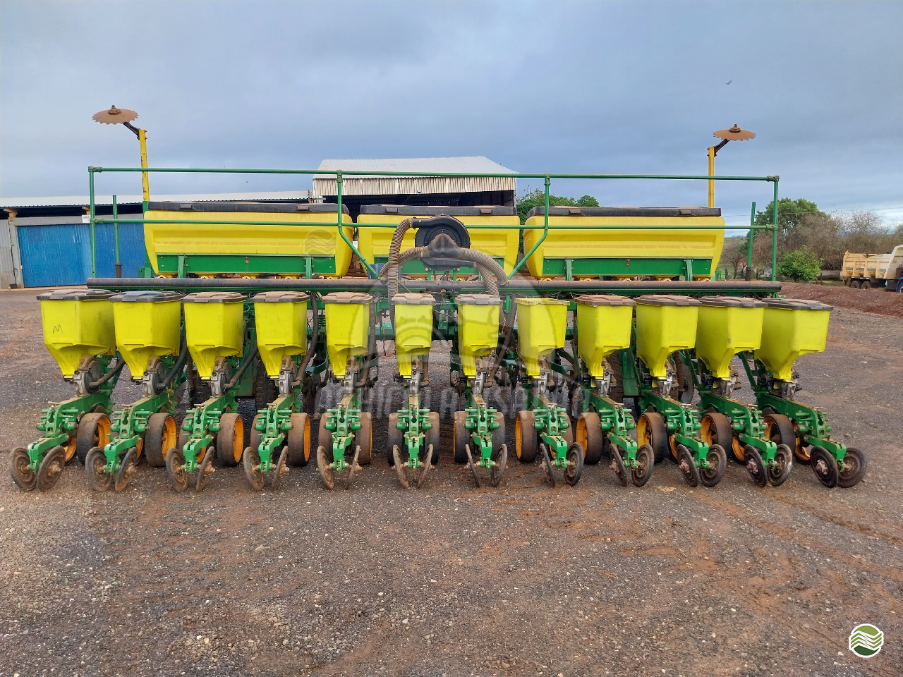 PLANTADEIRA JOHN DEERE PLANTADEIRAS 1113 Agrícola Usadão TAQUARITUBA SÃO PAULO SP
