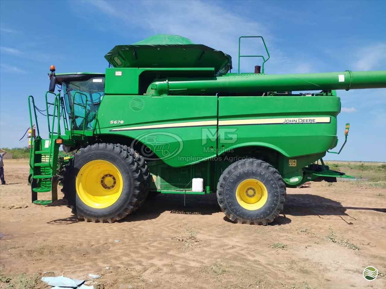 COLHEITADEIRA JOHN DEERE JOHN DEERE S670 MG Máquinas CRISTALINA GOIAS GO