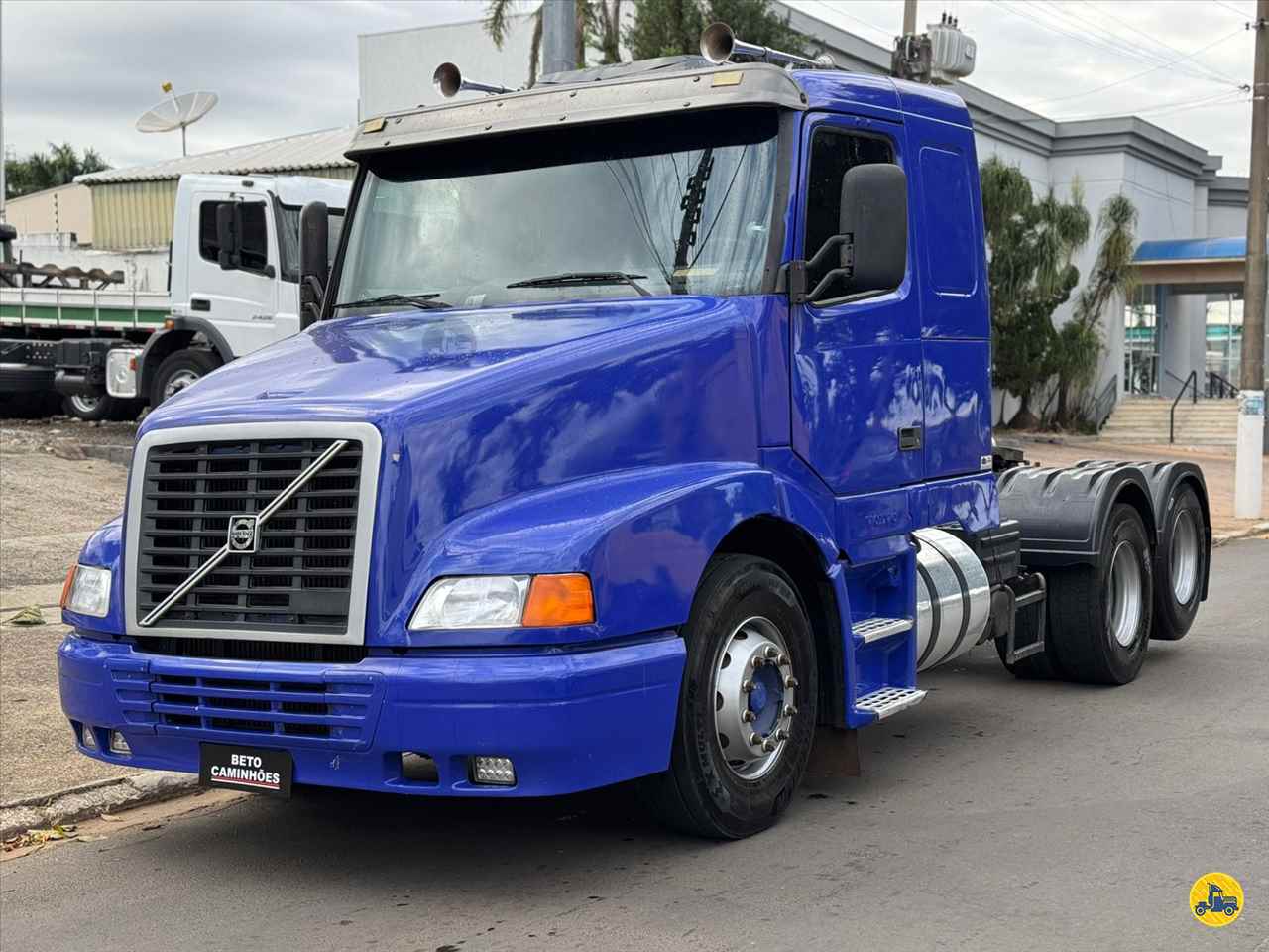CAMINHAO VOLVO VOLVO NH12 380 Cavalo Mecânico Cavalo 6x2 Nino Caminhões AMERICANA SÃO PAULO SP