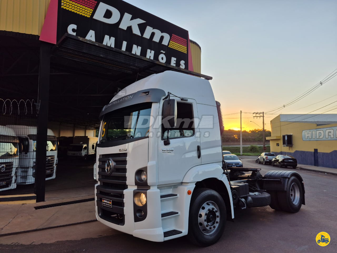 CAMINHAO VOLKSWAGEN VW 19330 Cavalo Mecânico Cavalo 4x2 DKM Caminhões ARACATUBA SÃO PAULO SP