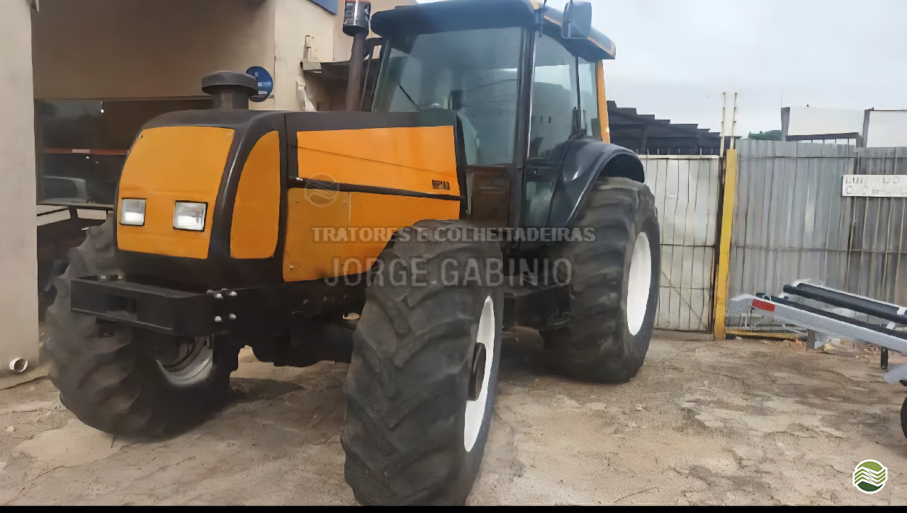 VALTRA BH 180 de Jorge Gabinio Tratores