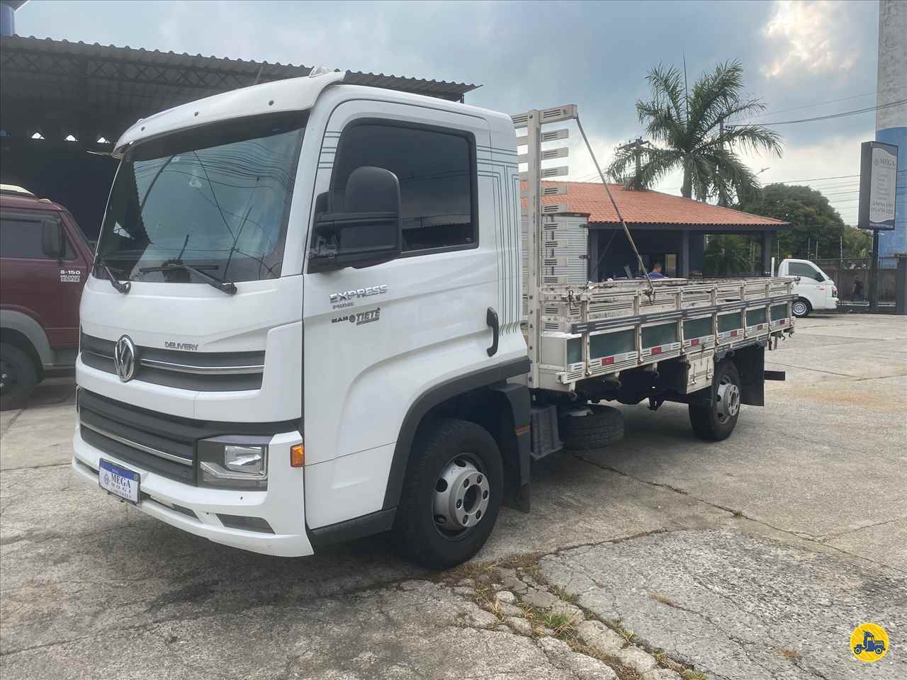 DELIVERY EXPRESS de Mega Mogi Caminhões