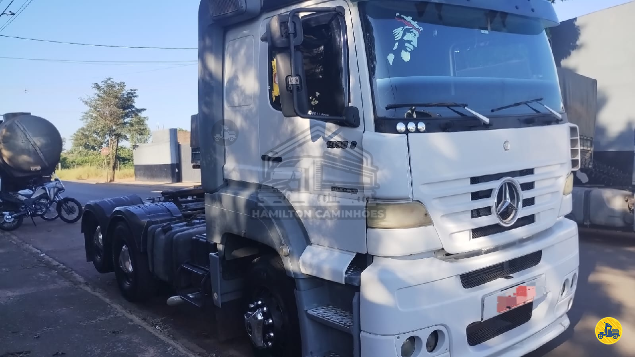 CAMINHAO MERCEDES-BENZ MB 1938 Cavalo 6x2 Hamilton Caminhões LIMEIRA SÃO PAULO SP