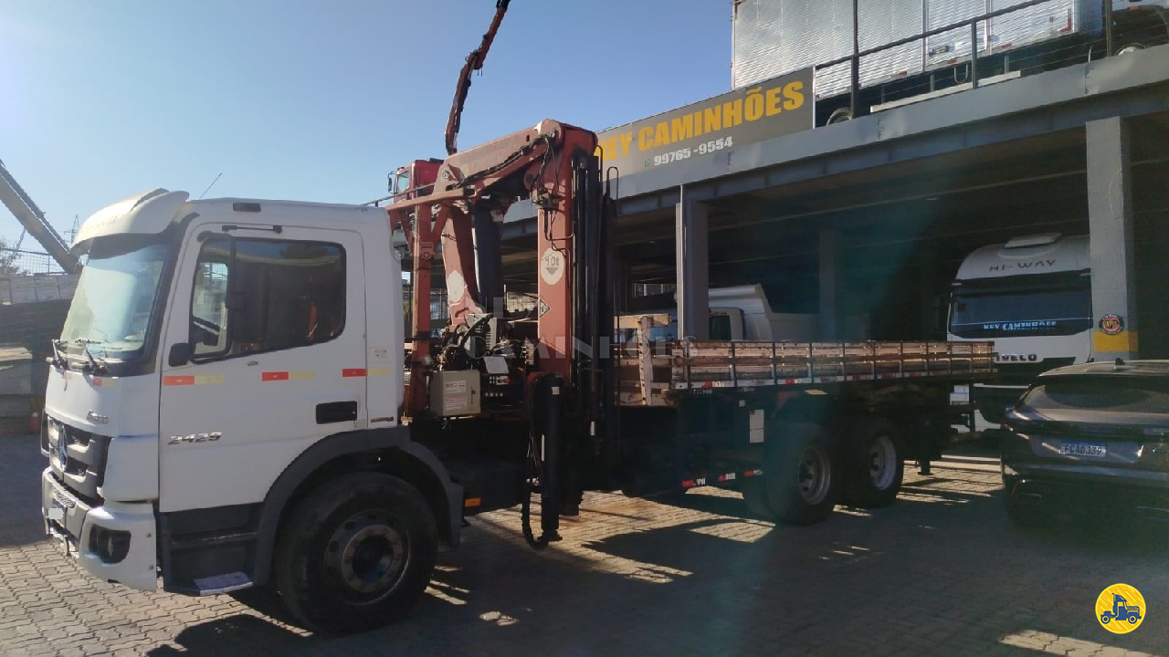 CAMINHAO MERCEDES-BENZ MB 2429 Guincho Munck Truck 6x2 Ney Caminhões CONTAGEM MINAS GERAIS MG