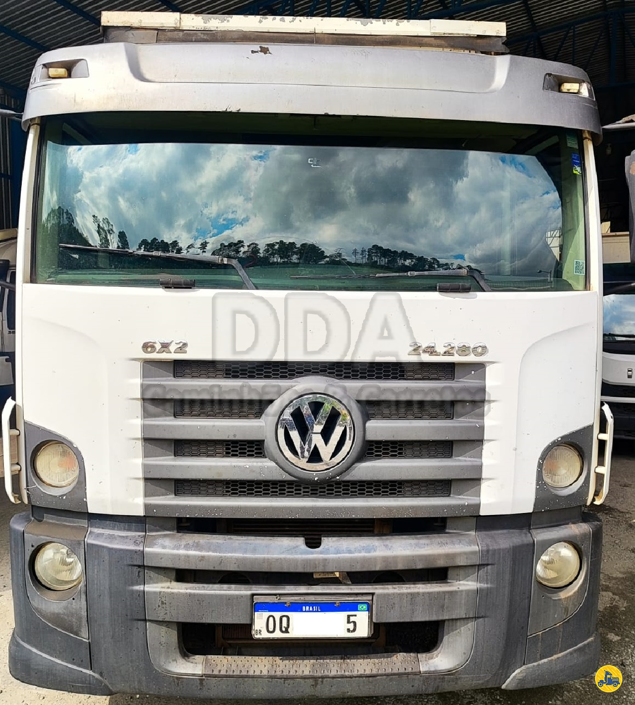CAMINHAO VOLKSWAGEN VW 24280 Baú Sider Cavalo 8x2 DDA Caminhões e Carretas SAO PAULO SÃO PAULO SP