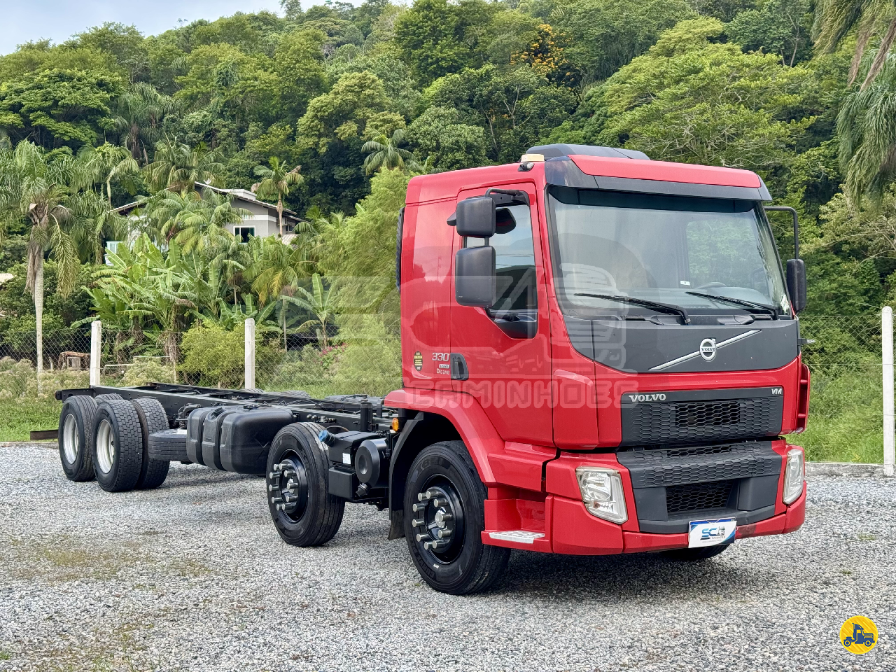 CAMINHAO VOLVO VOLVO VM 330 Chassis Cavalo 8x2 SC Caminhões BALNEARIO CAMBORIU SANTA CATARINA SC