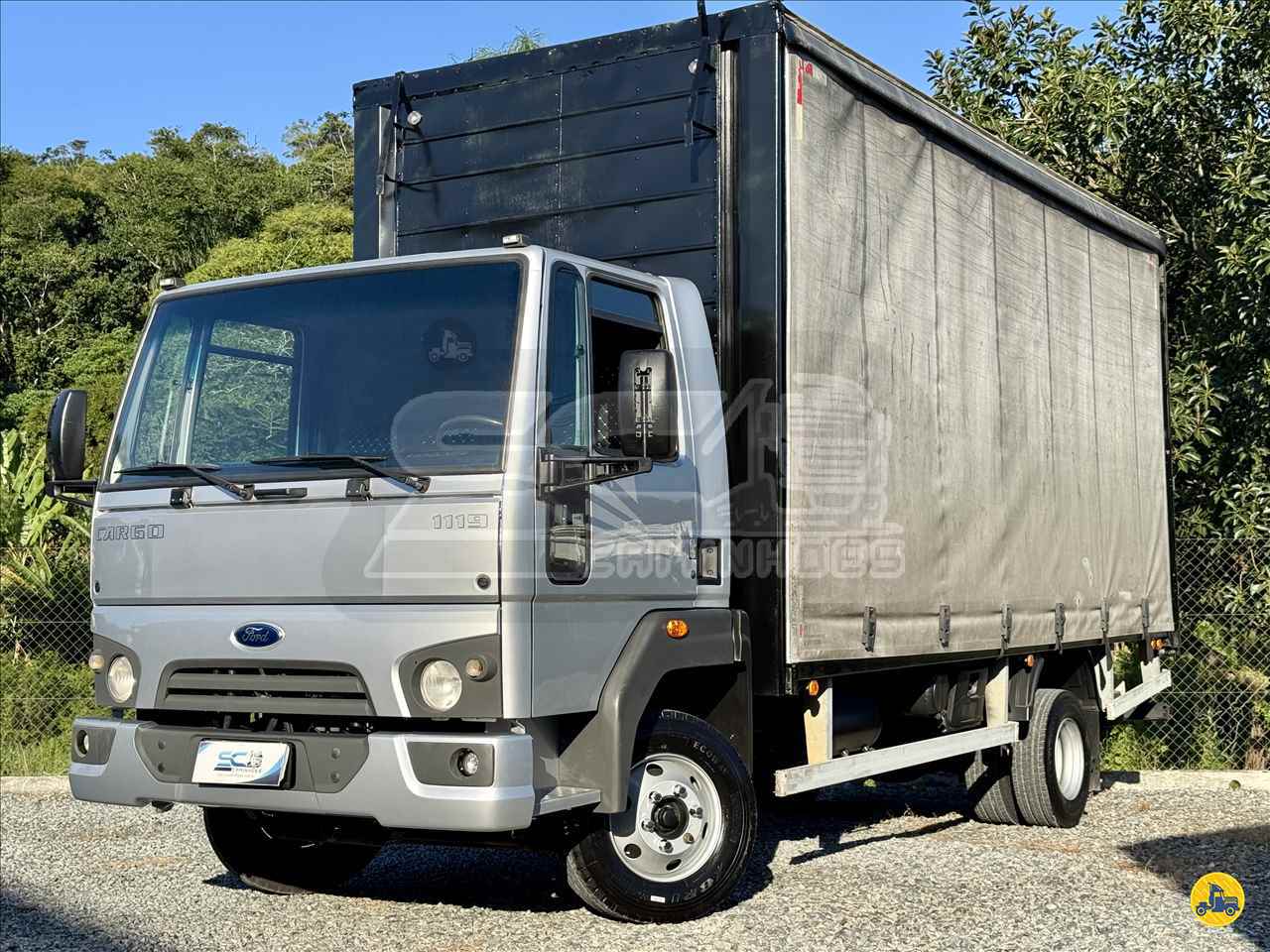 CAMINHAO FORD CARGO 1119 Baú Sider 3/4 4x2 SC Caminhões BALNEARIO CAMBORIU SANTA CATARINA SC