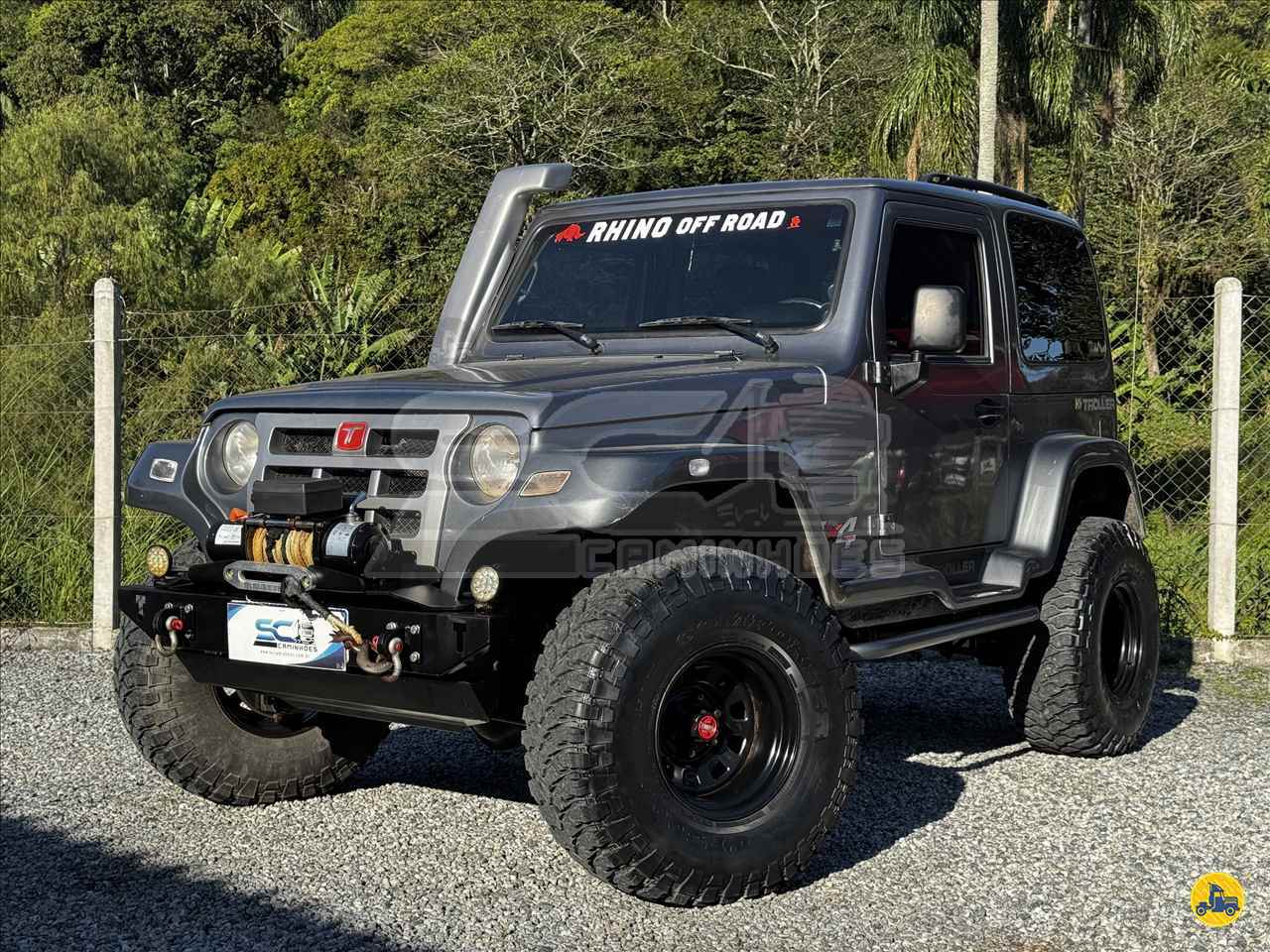 CARRO TROLLER T-4 3.0 Cap. Rigida SC Caminhões BALNEARIO CAMBORIU SANTA CATARINA SC