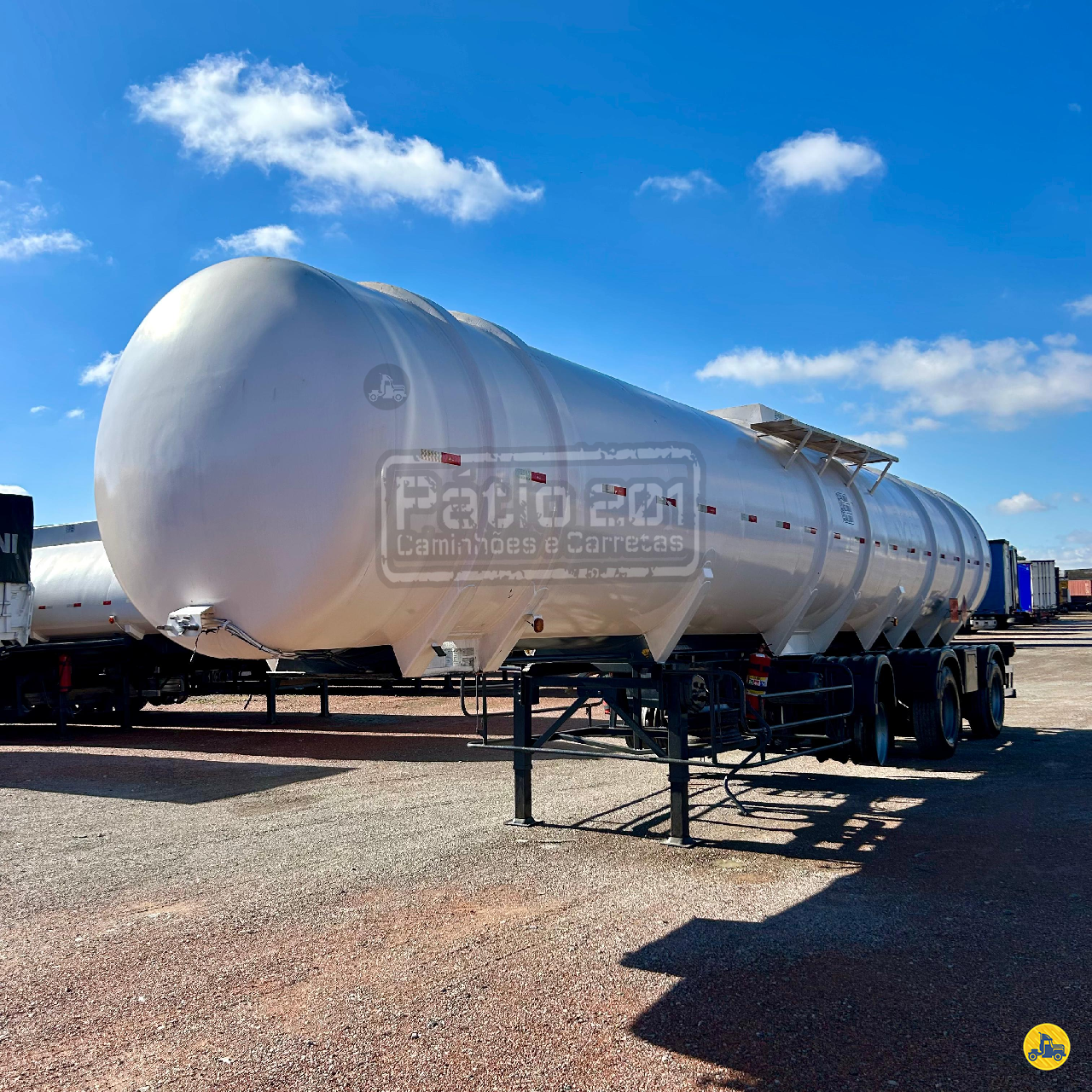 CARRETA SEMI-REBOQUE TANQUE AÇO Pátio 201 Caminhões e Carretas CURITIBA PARANÁ PR