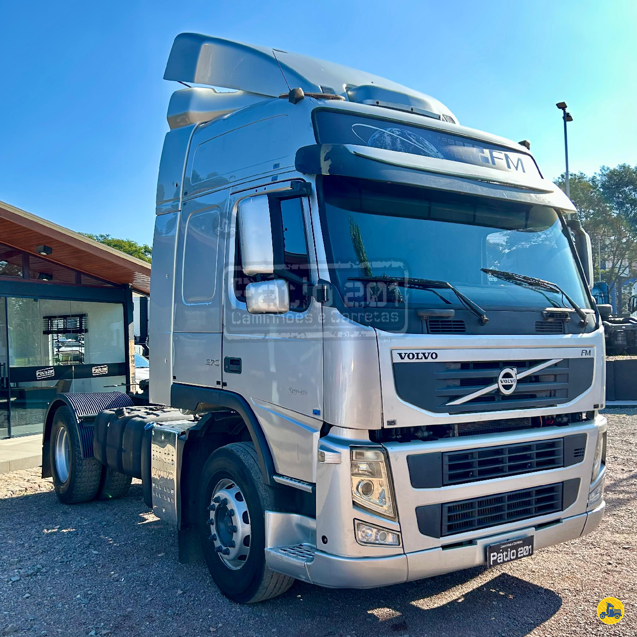CAMINHAO VOLVO VOLVO FM 370 Cavalo Mecânico Cavalo 4x2 Pátio 201 Caminhões e Carretas CURITIBA PARANÁ PR