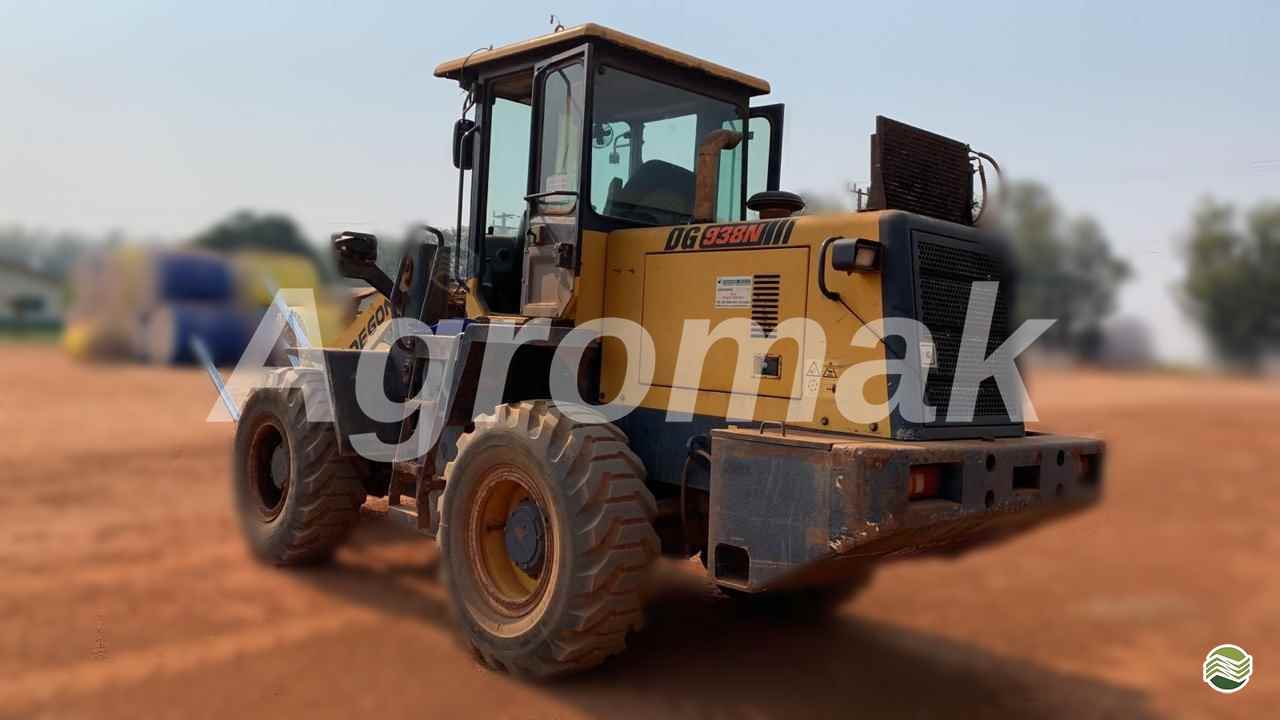 PA CARREGADEIRA DEGONG DG938 Agromak Máquinas Agrícolas CAMPO VERDE MATO GROSSO MT
