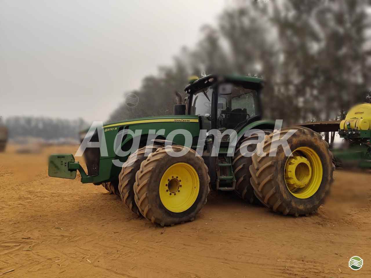 JOHN DEERE 8370R de Agromak Máquinas Agrícolas