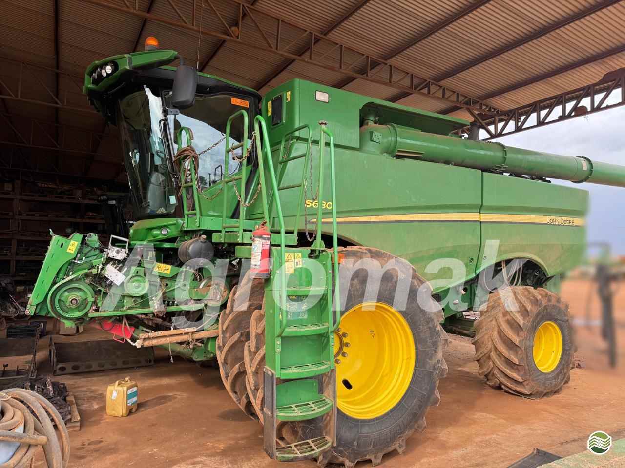 COLHEITADEIRA JOHN DEERE JOHN DEERE S680 Agromak Máquinas Agrícolas CAMPO VERDE MATO GROSSO MT