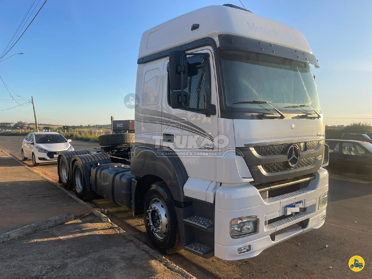 MB 2544 de Trukão Caminhões
