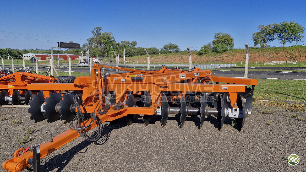IMPLEMENTOS AGRICOLAS GRADE ARADORA ARADORA 26 DISCOS Mative Equipamentos Agrícolas  MARTINOPOLIS SÃO PAULO SP