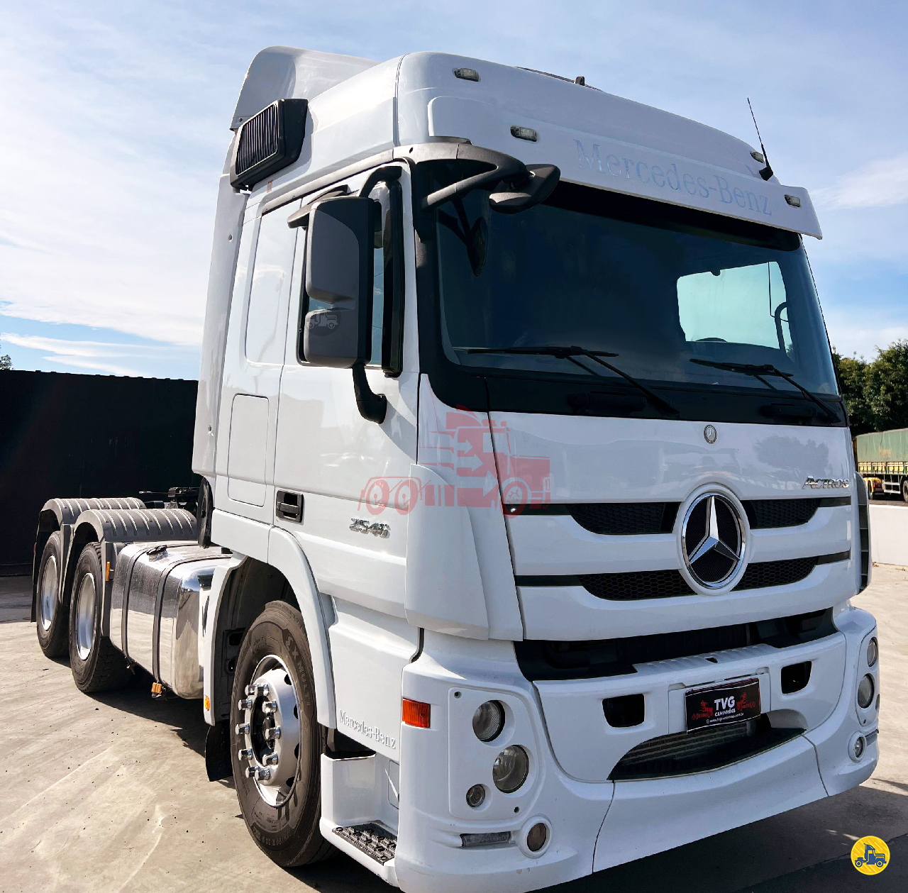 CAMINHAO MERCEDES-BENZ MB 2546 Cavalo Mecânico Truck 6x2 TVG Caminhões GUARULHOS SÃO PAULO SP