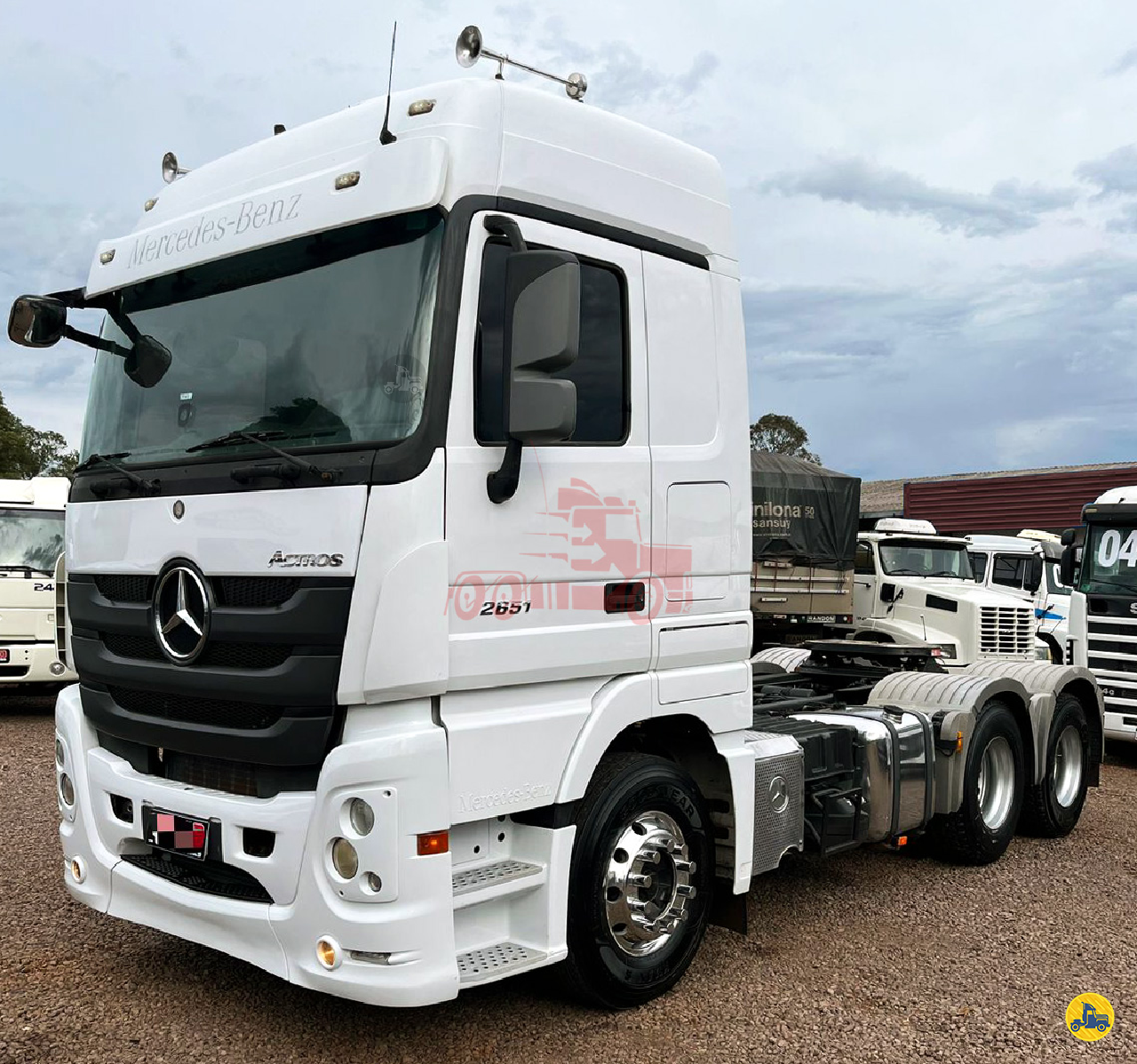 CAMINHAO MERCEDES-BENZ MB 2651 Cavalo Mecânico Cavalo 6x4 TVG Caminhões GUARULHOS SÃO PAULO SP