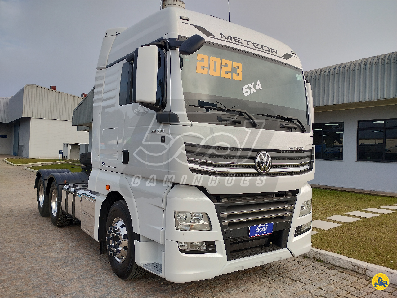 CAMINHAO VOLKSWAGEN VW 29530 Cavalo Mecânico Cavalo 6x4 5001 Caminhões - São José dos Pinhais SAO JOSE DOS PINHAIS PARANÁ PR