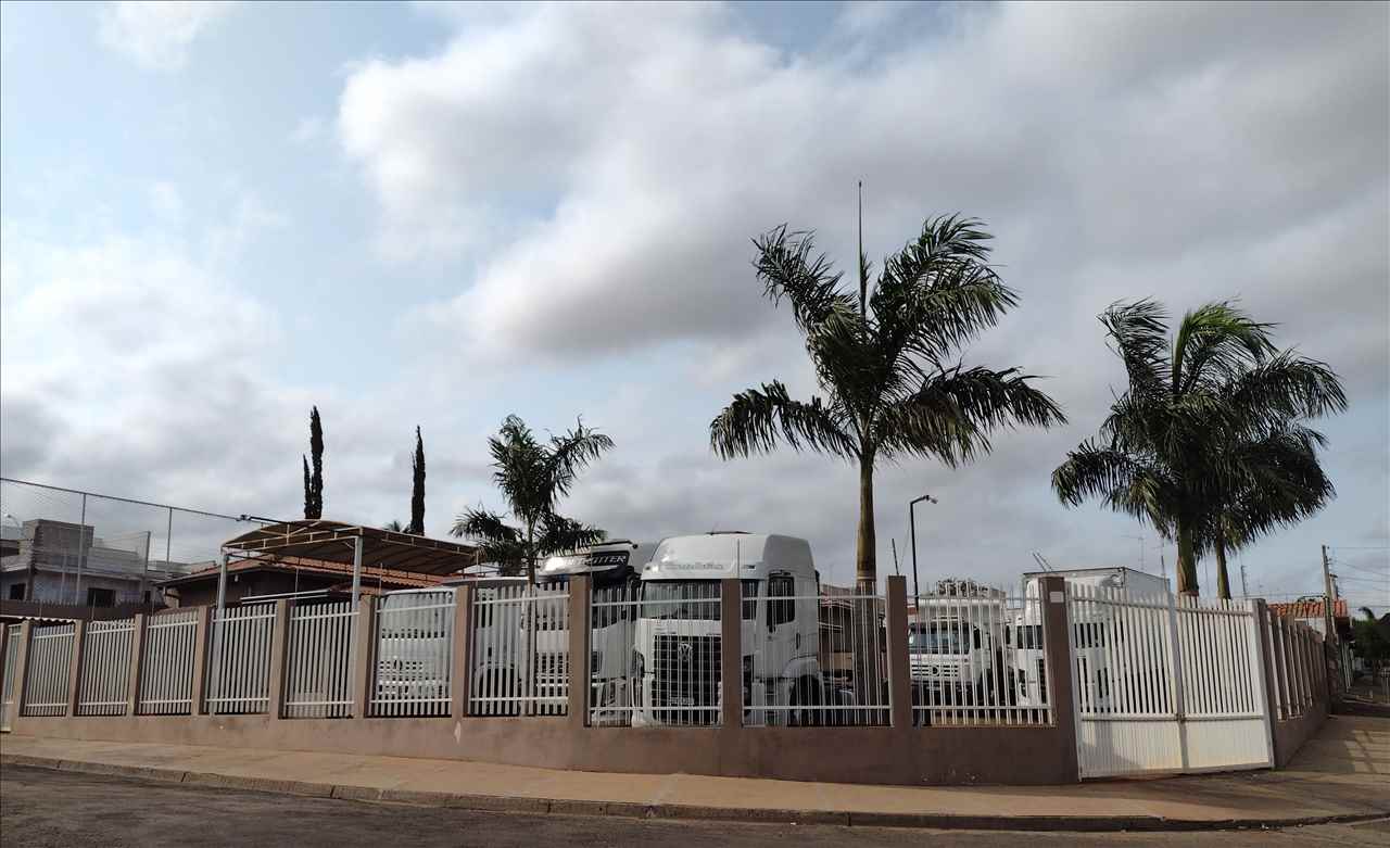 Foto da Loja da Grillo Caminhões