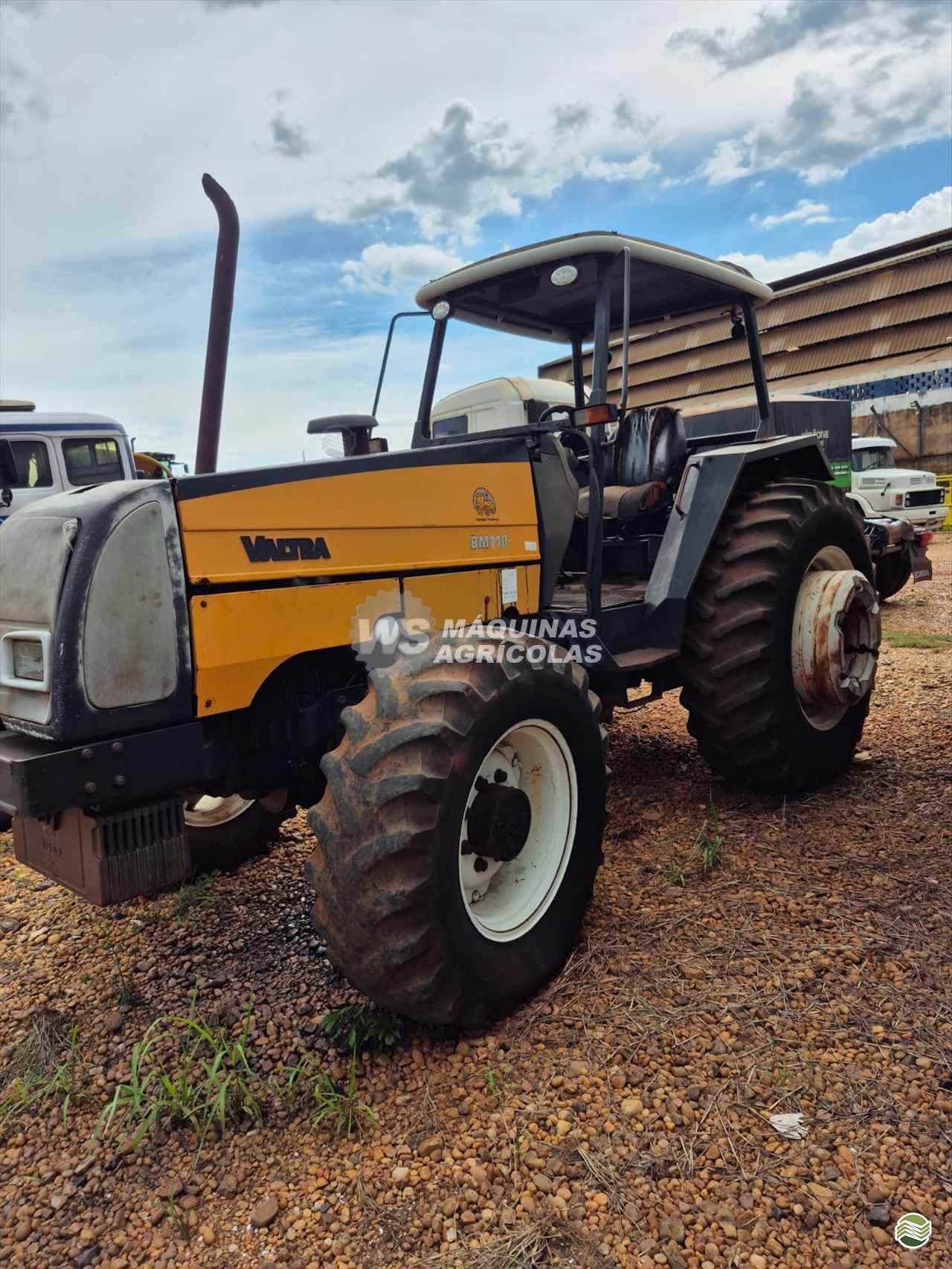 VALTRA BM 110 de WS Máquinas Agrícolas