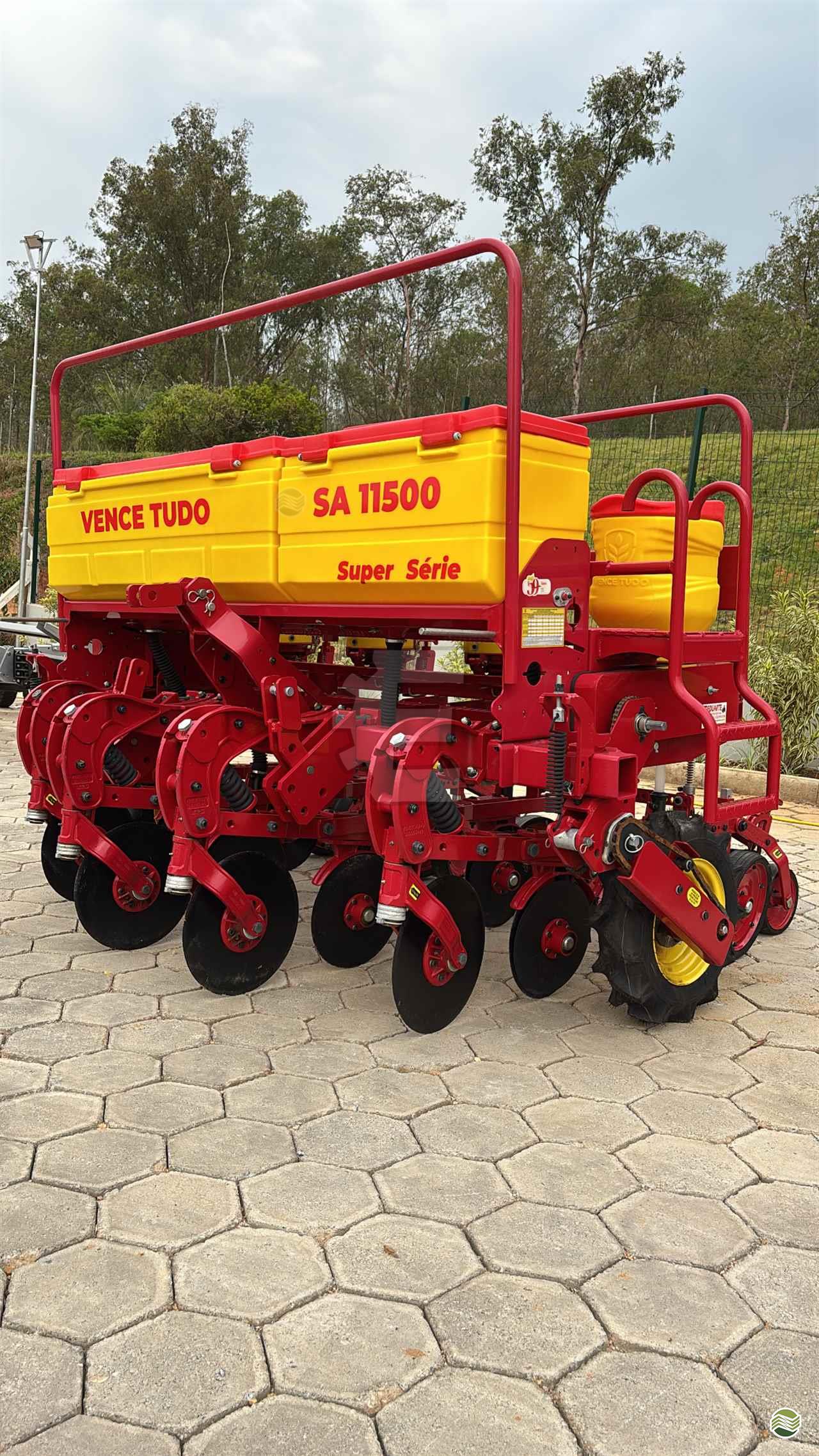 PLANTADEIRA VENCE TUDO SA 11500 Eduarte Implementos Agrícolas SAO JOAO DEL REI MINAS GERAIS MG