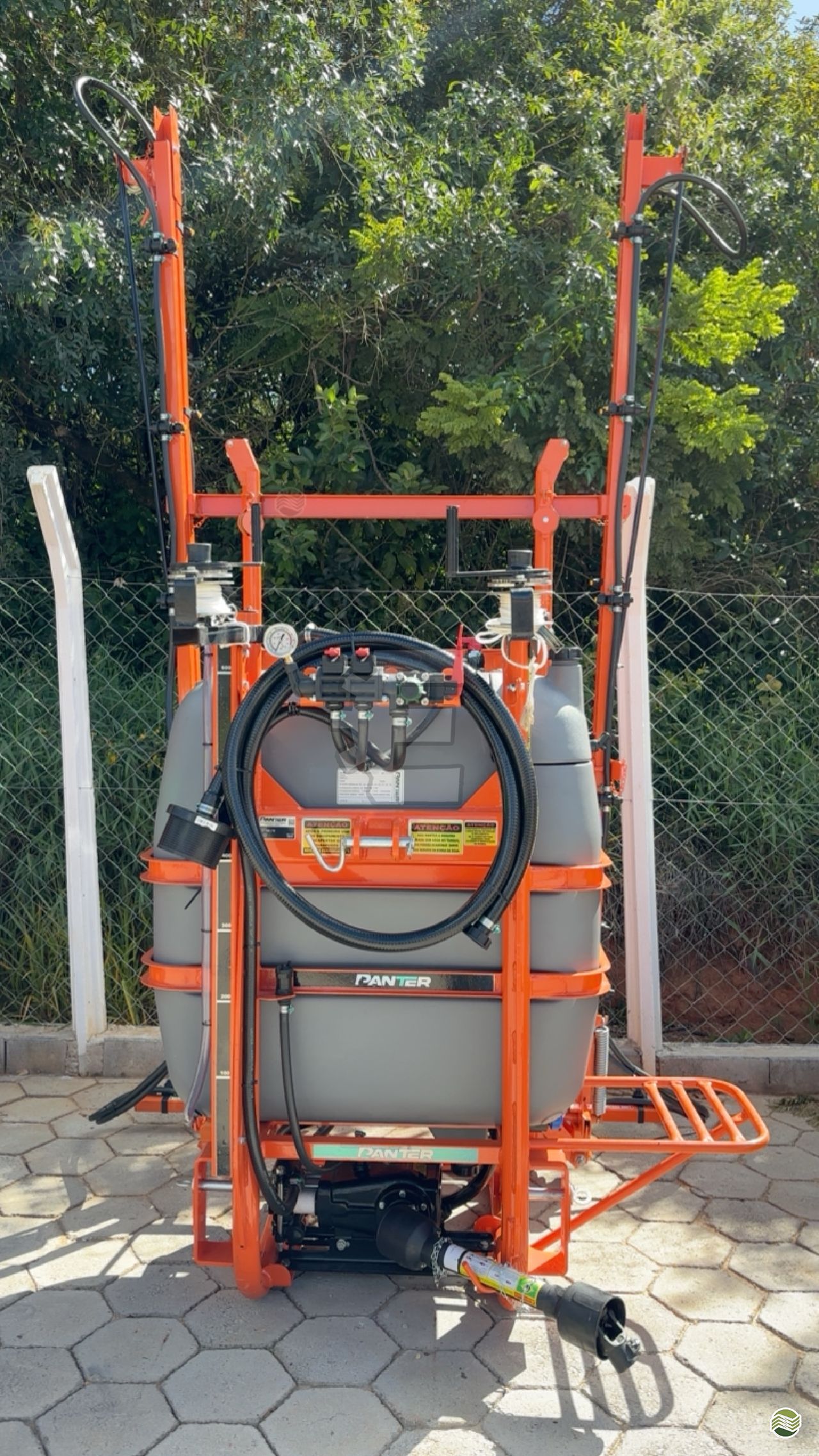PULVERIZADOR PANTER PANTER 600 Acoplado Hidráulico Eduarte Implementos Agrícolas SAO JOAO DEL REI MINAS GERAIS MG