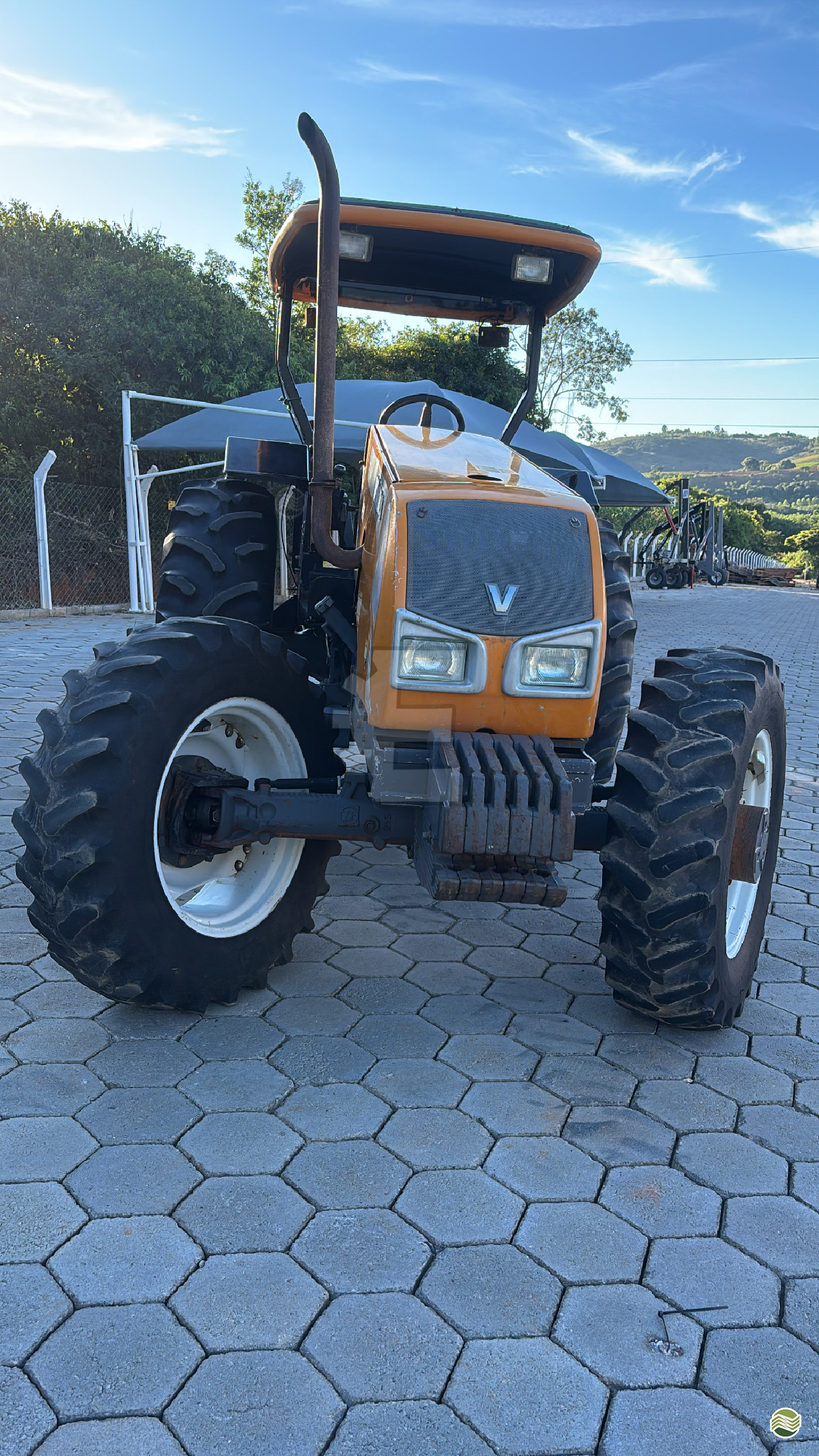 TRATOR VALTRA VALTRA A950 Tração 4x4 Eduarte Implementos Agrícolas SAO JOAO DEL REI MINAS GERAIS MG