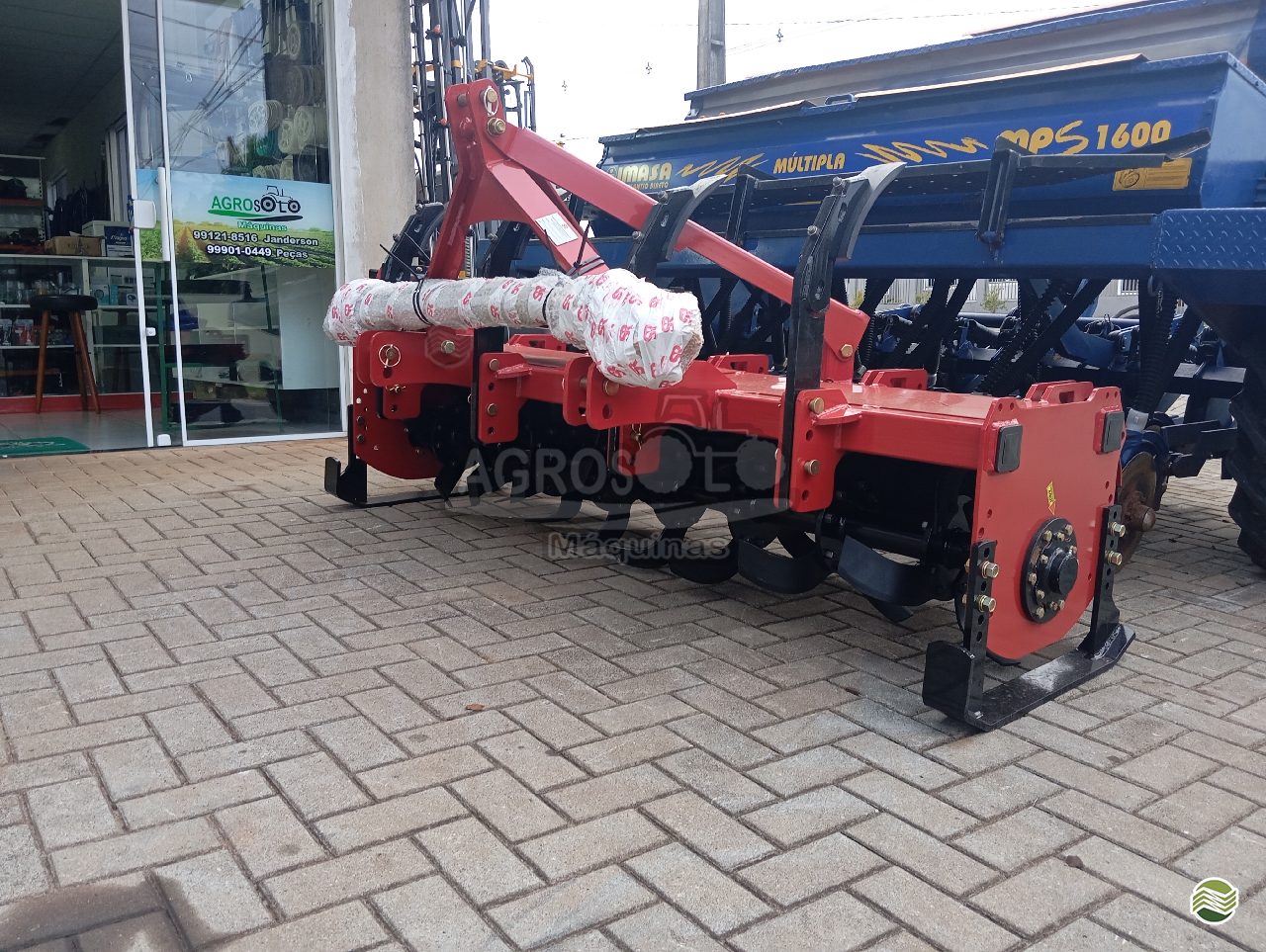 IMPLEMENTOS AGRICOLAS ENXADA ROTATIVA ENXADA ROTATIVA Agrosolo Máquinas CHOPINZINHO PARANÁ PR