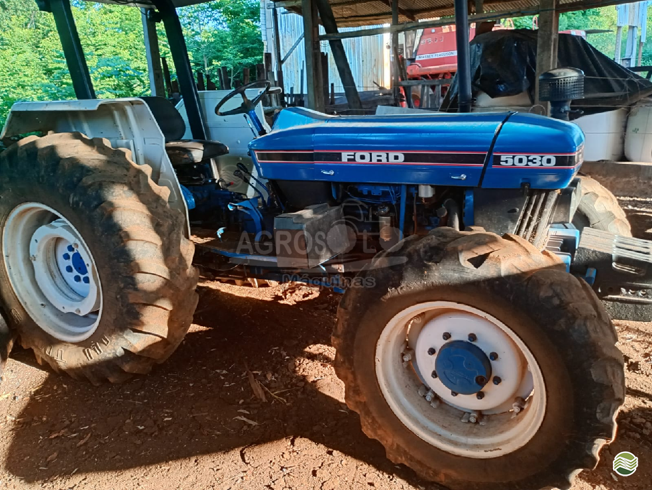 TRATOR FORD FORD 5030 Tração 4x4 Agrosolo Máquinas CHOPINZINHO PARANÁ PR