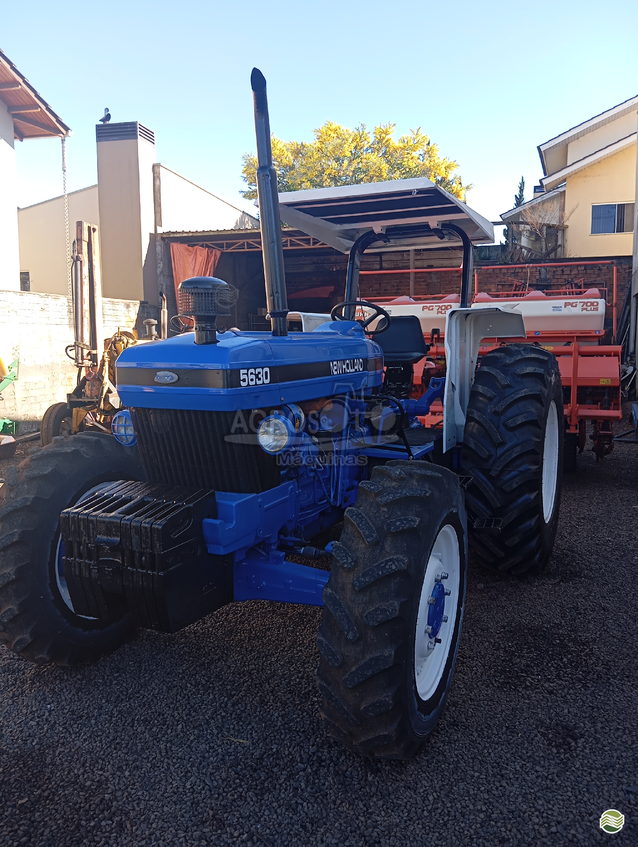 TRATOR FORD FORD 5630 Tração 4x4 Agrosolo Máquinas CHOPINZINHO PARANÁ PR