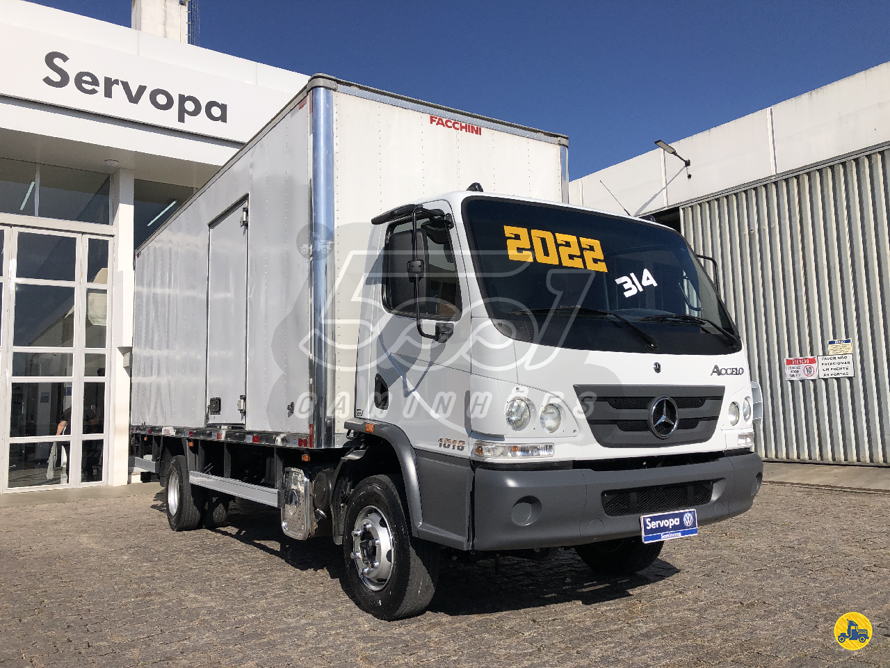 CAMINHAO MERCEDES-BENZ MB 1016 Baú Furgão 3/4 4x2 5001 Caminhões - Curitiba CURITIBA PARANÁ PR