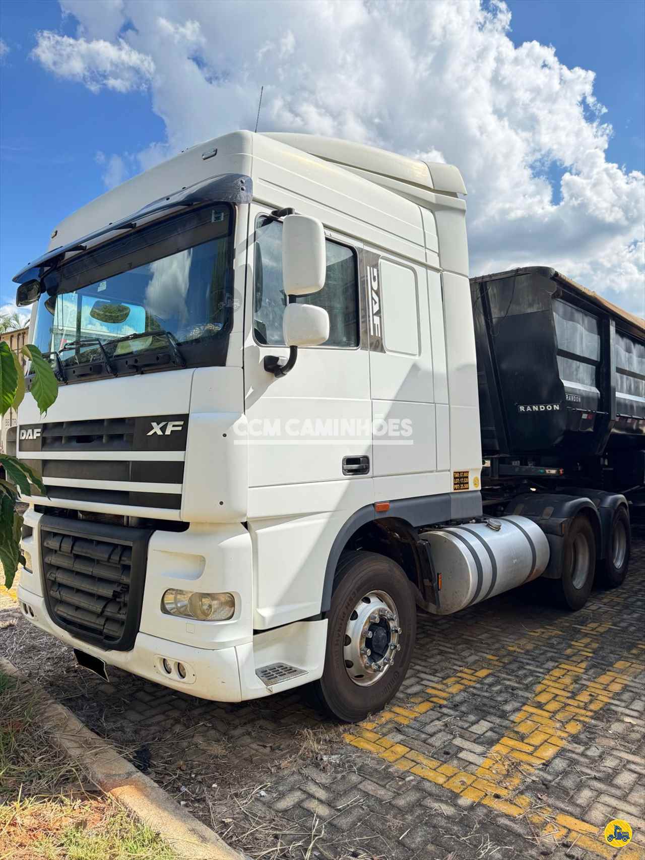 CAMINHAO DAF DAF XF FTT 105 510 Cavalo Mecânico Cavalo 6x4 CCM Caminhões GOIANIA GOIAS GO