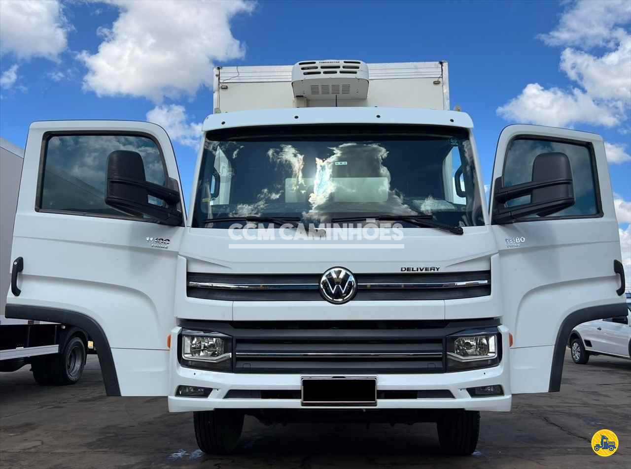 CAMINHAO VOLKSWAGEN VW 11180 Baú Frigorífico 3/4 4x2 CCM Caminhões GOIANIA GOIAS GO