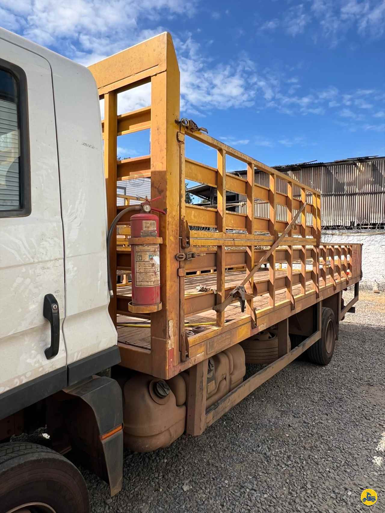 CARROCERIA SOBRE CHASSI  CAMINHAO 3/4 GAIOLA DE GAS Prime Caminhões GOIANIA GOIAS GO