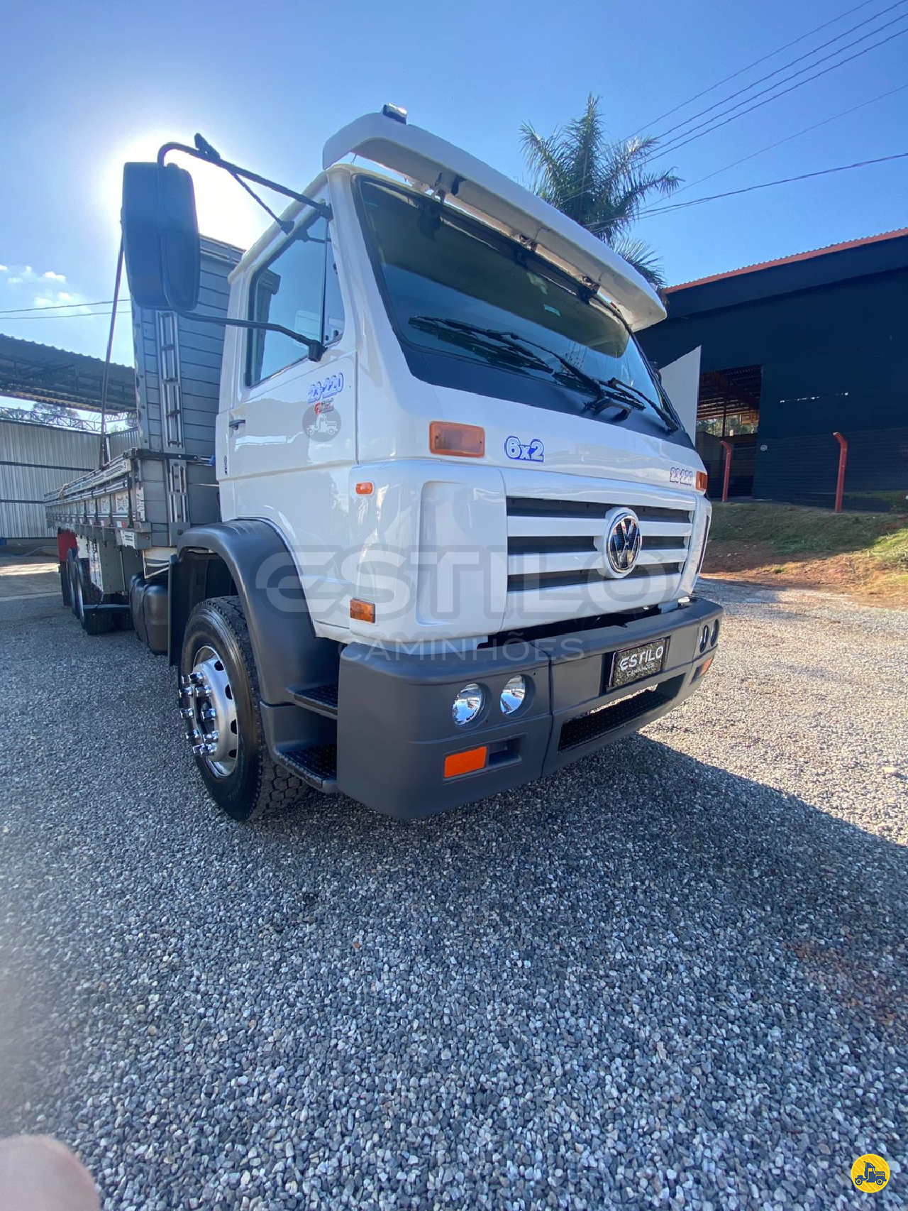 CAMINHAO VOLKSWAGEN VW 23220 Carga Seca Truck 6x2 Estilo Caminhões POUSO ALEGRE MINAS GERAIS MG
