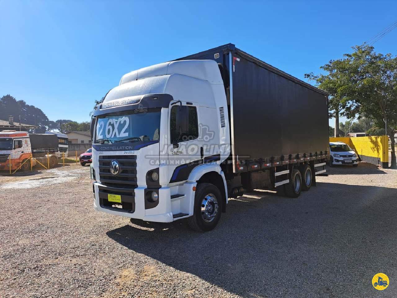 CAMINHAO VOLKSWAGEN VW 24280 Baú Sider Truck 6x2 João Lima Caminhões SAO JOSE DOS PINHAIS PARANÁ PR