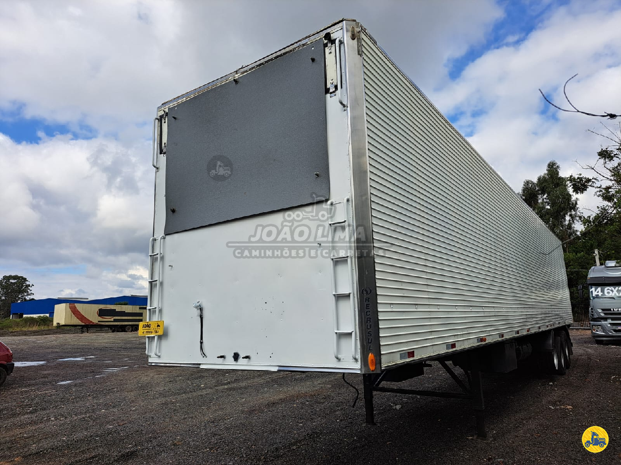 CARRETA SEMI-REBOQUE FRIGORIFICO João Lima Caminhões SAO JOSE DOS PINHAIS PARANÁ PR