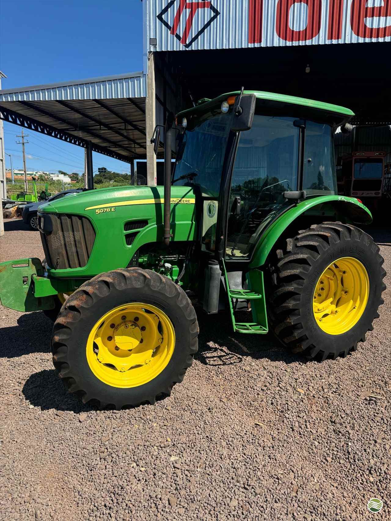 JOHN DEERE 5078E de Toledo Tratores PR