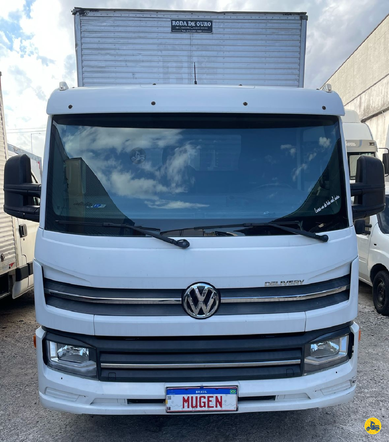 CAMINHAO VOLKSWAGEN DELIVERY EXPRESS Baú Furgão Toco 4x2 Mugen Caminhões GUARULHOS SÃO PAULO SP