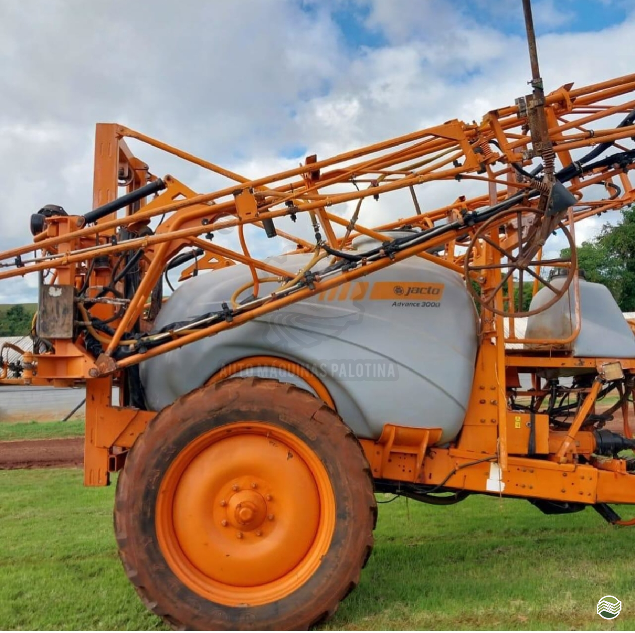 PULVERIZADOR JACTO ADVANCE 3000 AM21 Arrasto Auto Máquinas Palotina PALOTINA PARANÁ PR