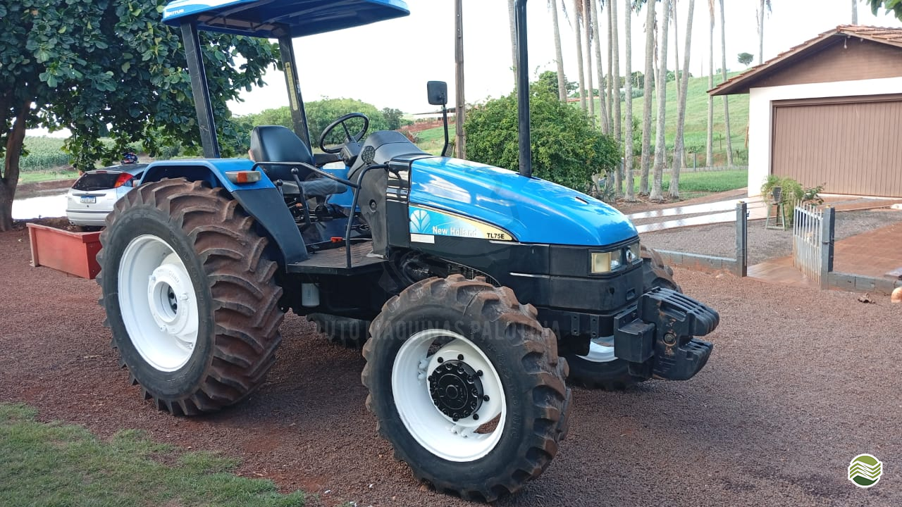 TRATOR NEW HOLLAND NEW TL 75E/4 Tração 4x4 Auto Máquinas Palotina PALOTINA PARANÁ PR