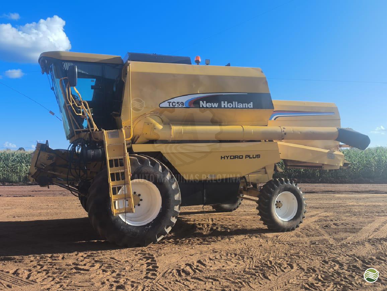COLHEITADEIRA NEW HOLLAND TC 59 Auto Máquinas Palotina PALOTINA PARANÁ PR