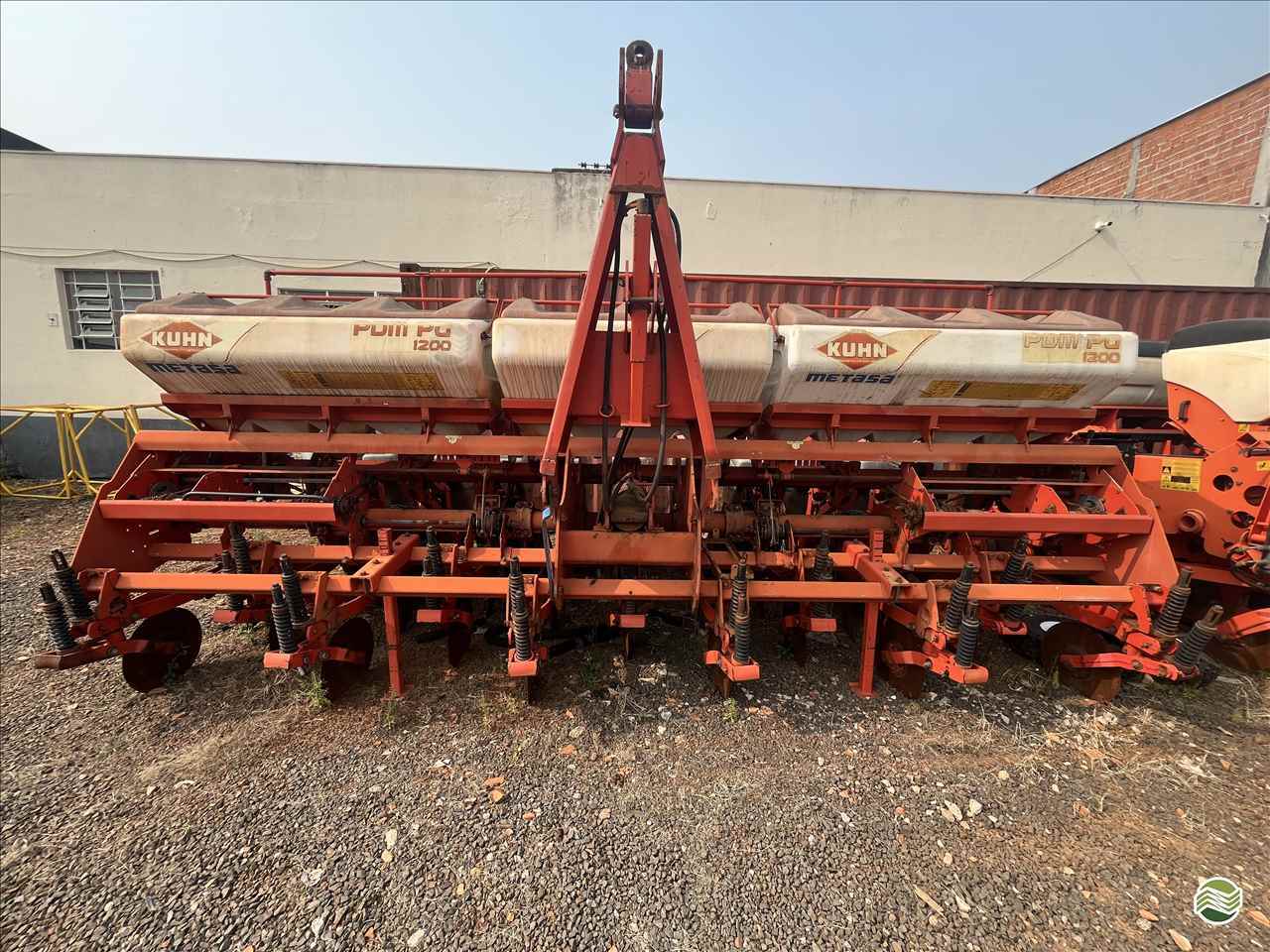 PLANTADEIRA KUHN PDM PG 1200 Agricola Bavaria ROLANDIA PARANÁ PR