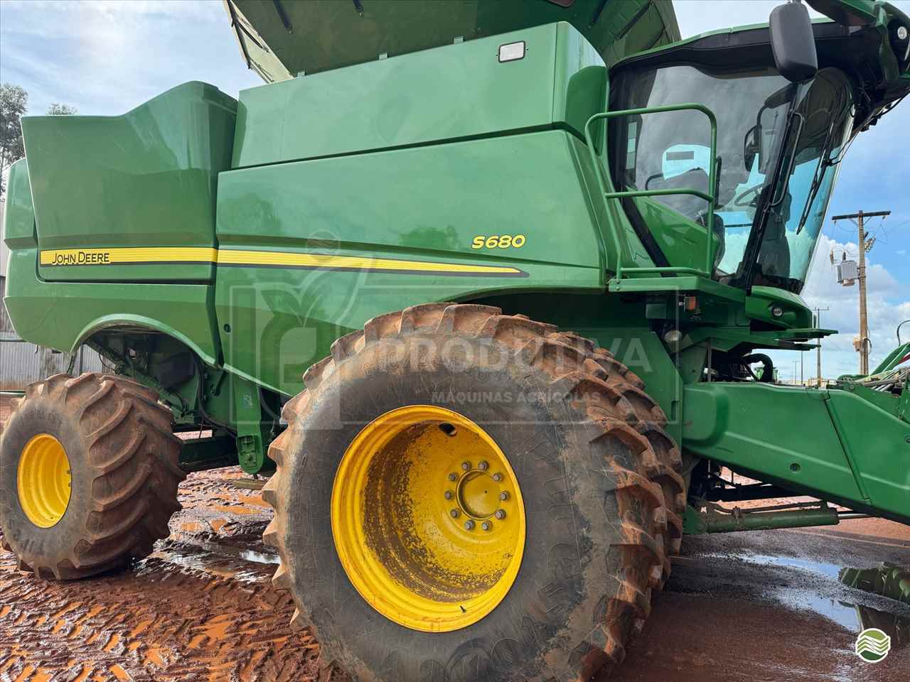 COLHEITADEIRA JOHN DEERE JOHN DEERE S680 Produtiva Máquinas CAMPO VERDE MATO GROSSO MT
